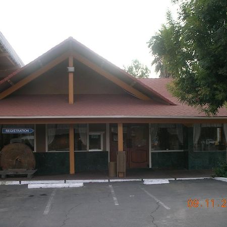 Parkside Inn Fresno Extérieur photo